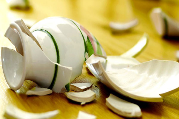 разбитая посуда