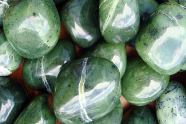 Нефрит - фотография камня