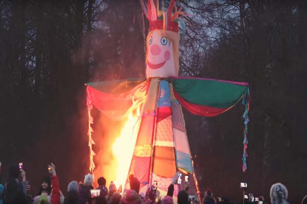 Масленица сжигание чучела