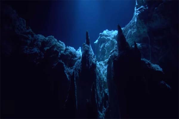 погружение в Марианскую впадину