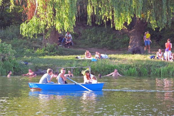 пикник на реке