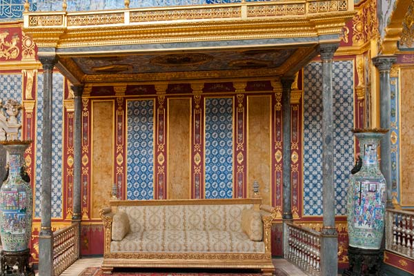 Дворцовый гарем