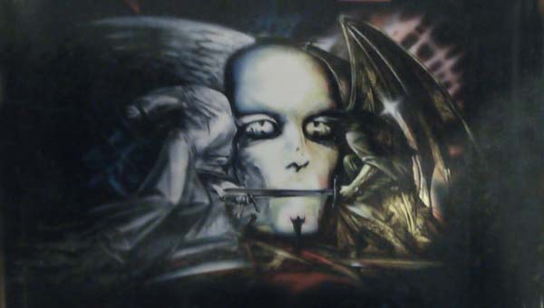 два демона и череп