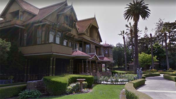 Вид на дом Винчестеров