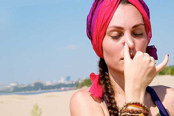 дыхание через левую ноздрю