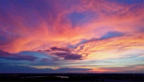 розовое небо