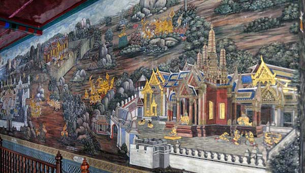 стены королевского дворца