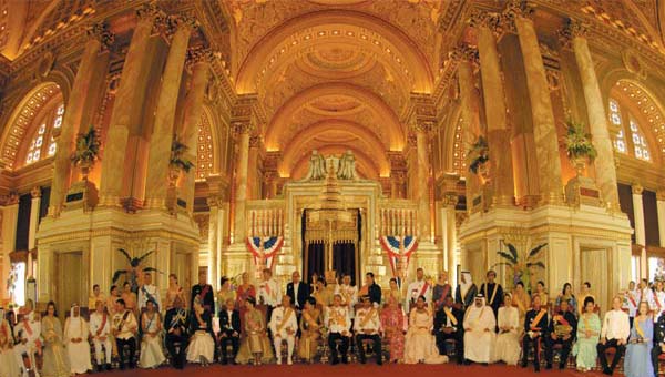 зал Божественных решений