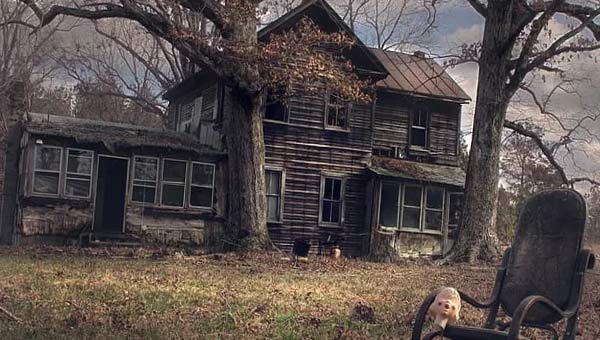 Дом с призраками