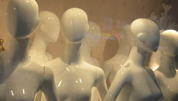 пластмассовые манекены