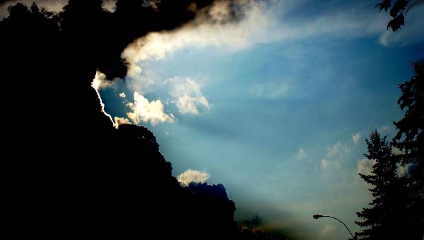 черная туча в небе