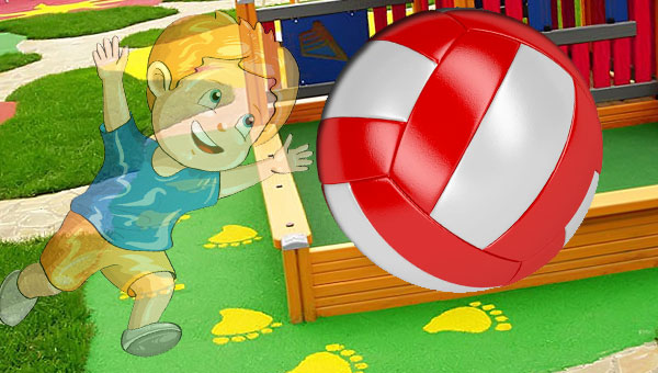 мальчик с мячом