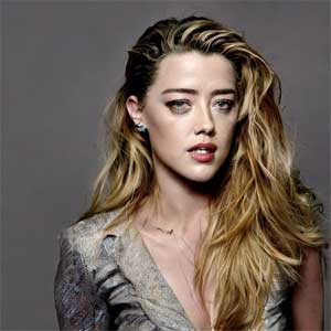 актриса Эмбер Хёрд