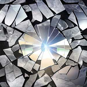 разбитое зеркало