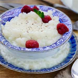 рисовый пудинг с ягодами