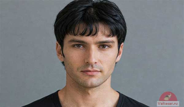 молодой мужчина