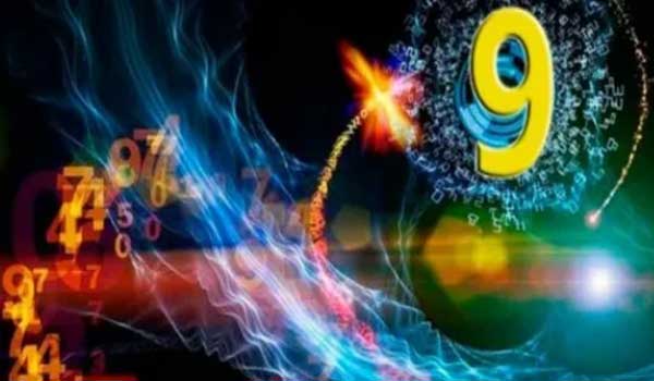число 9 абстракция
