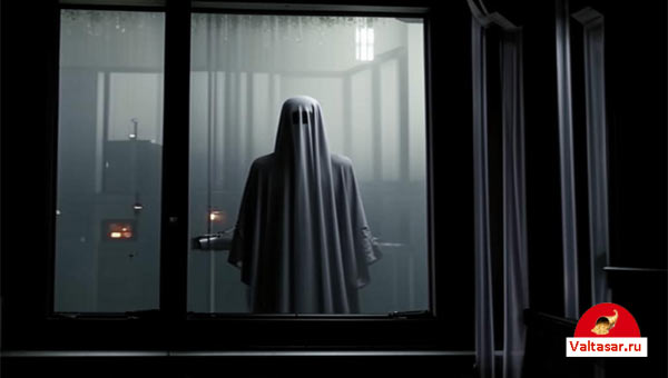 призрак в окне